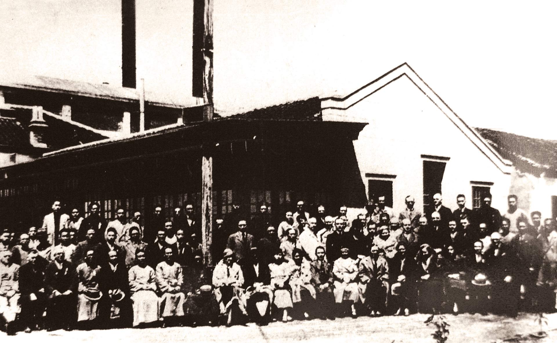 1.-1910年创建金陵电灯官厂,.jpg